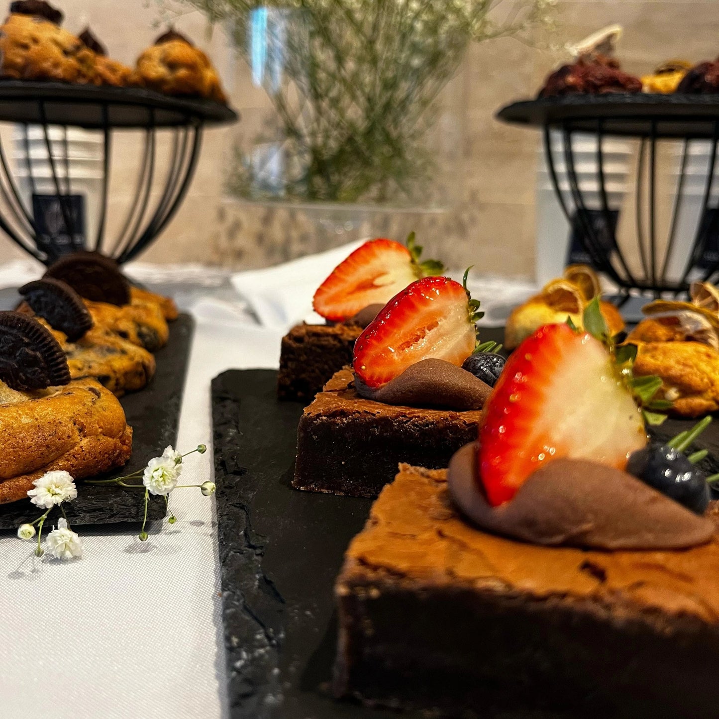 Brownie Artesanal de Chocolate – Caja de 20 unidades (35 g c/u)